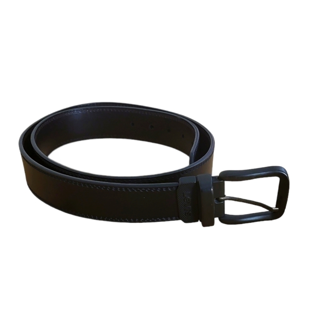 Levi's Black Leather Belt Gunmetal Buckle 42/105cm
